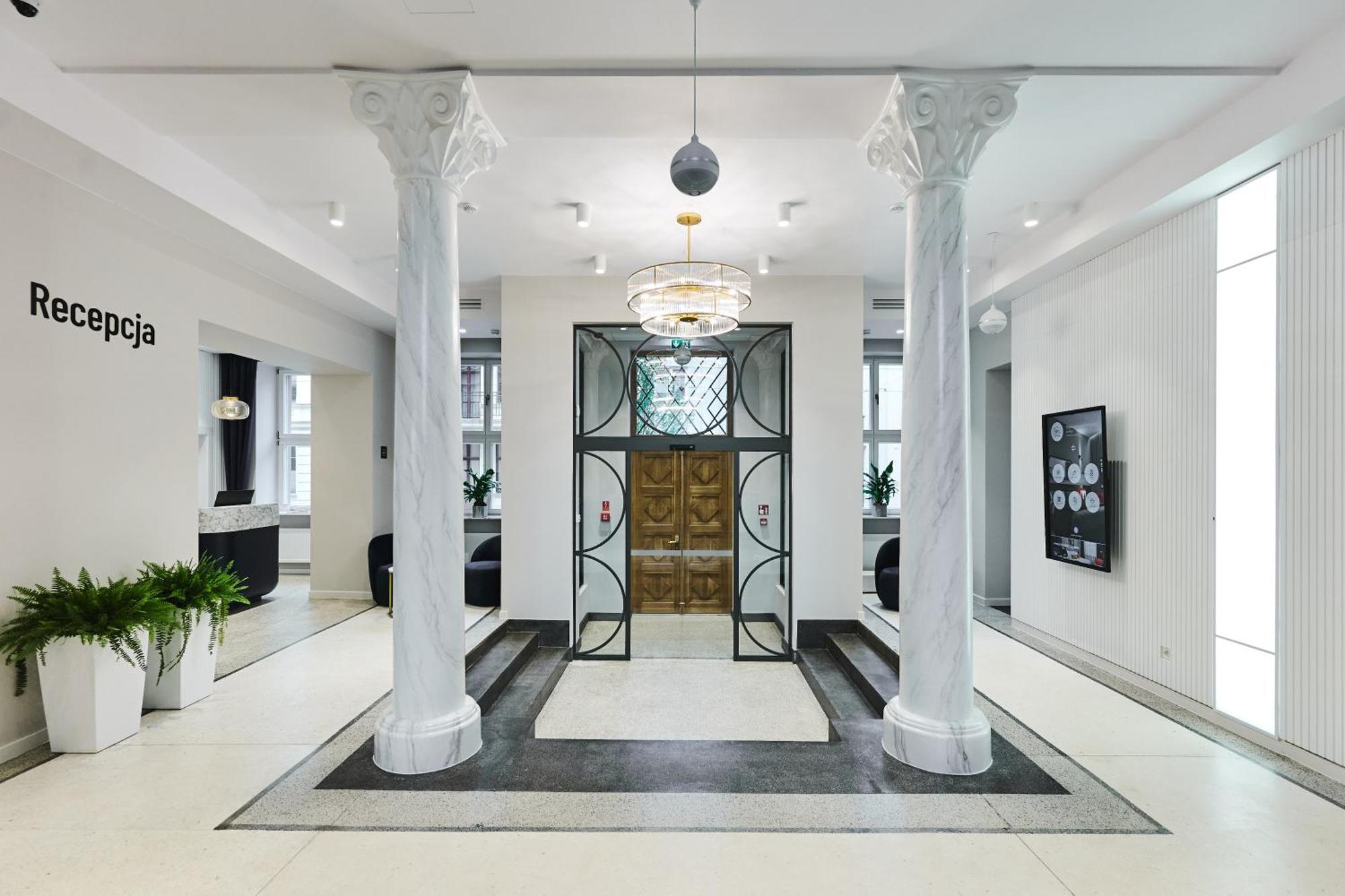 Aiden By Best Western Lodz מראה חיצוני תמונה