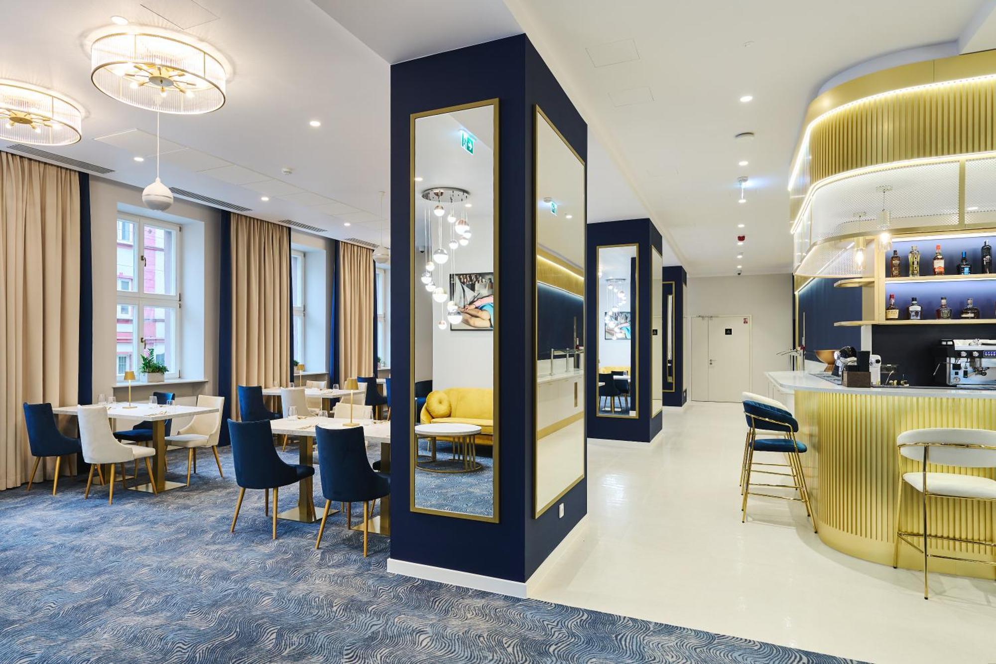 Aiden By Best Western Lodz מראה חיצוני תמונה